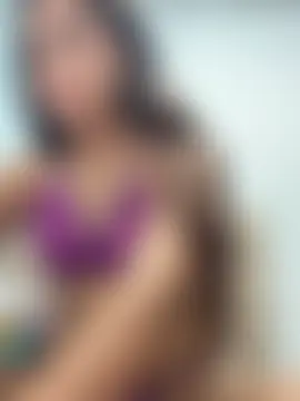 mia_cooper_24's Live Chat Room