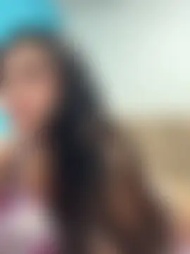 mia_cooper_24 Adlı Modelin Canlı Sohbet Odası