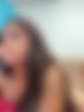 mia_cooper_24 – Naživo chatovacia miestnosť