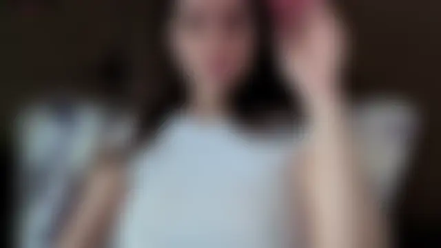 Jullyenn3: δωμάτιο απευθείας συνομιλίας