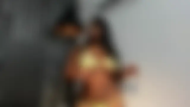 SaraiEvans' Live Chat Room