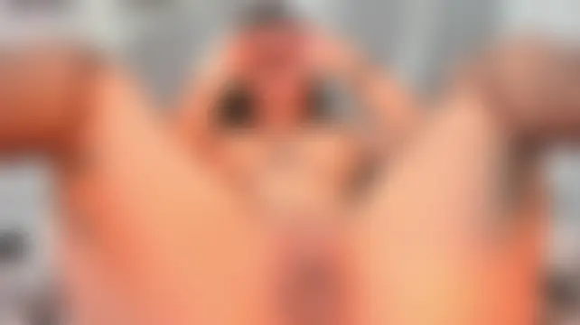 Pokazy przed seks kamerką na żywo – Sensually_Explosive