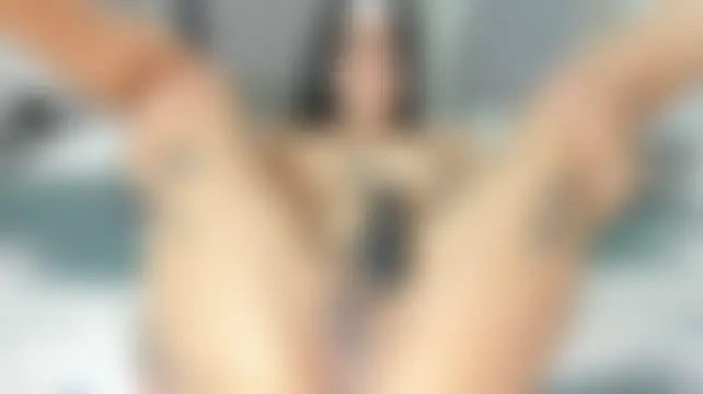 ห้องแชทสดของ Sensually_Explosive