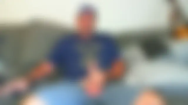 הופעת וובקאם של Phil-DeGash