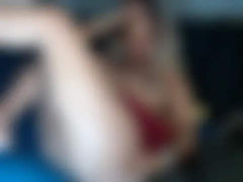 CREAMYCUPCAKExxx's Live XXX Chat