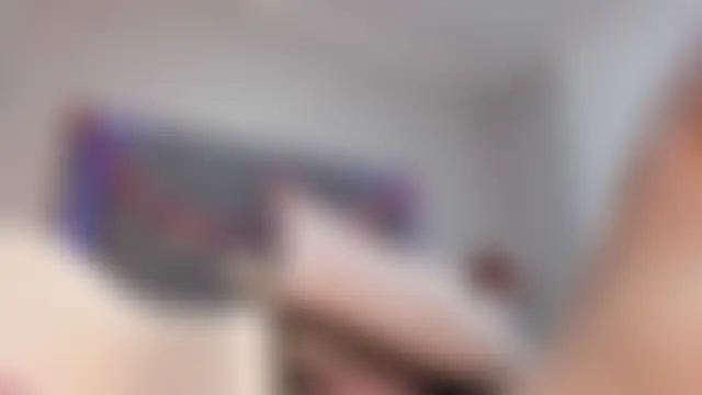 emma_lye élő chatszobája