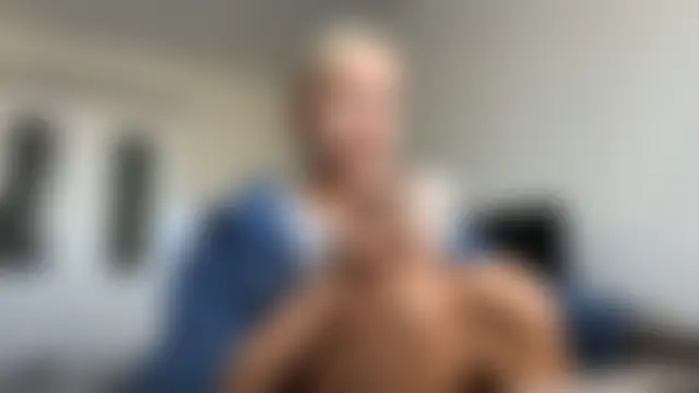 Živá chatovací místnost AnneBall