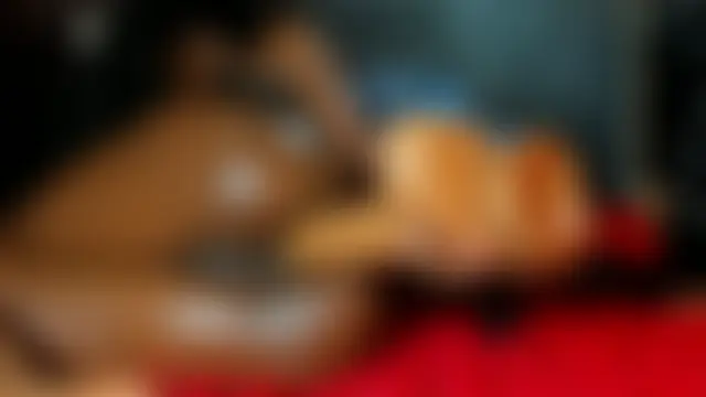 Aniilethebonny Adlı Modelin Canlı Sohbet Odası