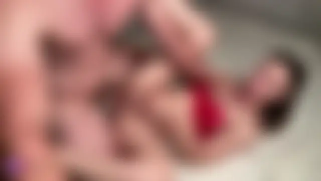 عرض كام VIKITOMMY الجنسي المباشر