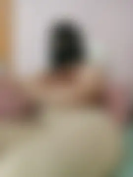 Lara-_-28 Adlı Modelin Canlı XXX Sohbeti