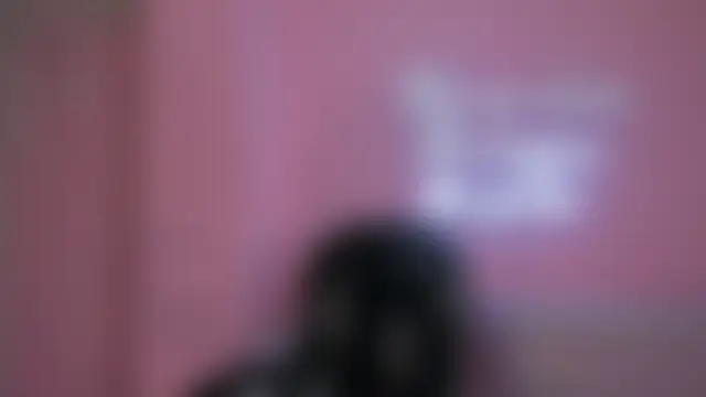 ValeriaVelvet élő chatszobája