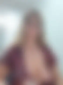 Chat +18 de xX_SweetHoneyTits_Xx ao vivo