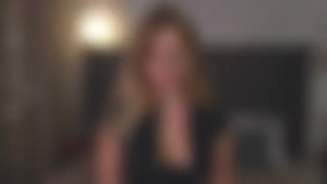Živý XXX chat LoraineLuff