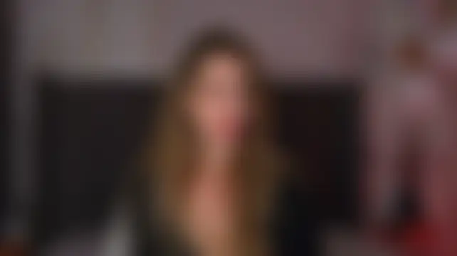 ห้องแชทสดของ LoraineLuff