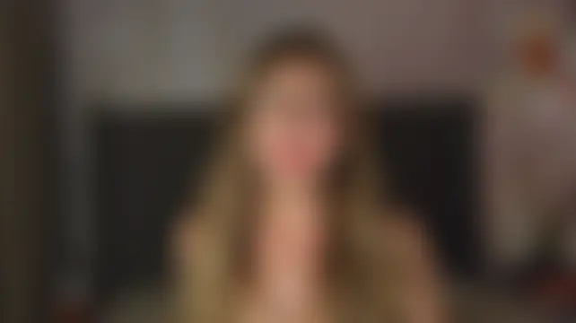 LoraineLuff's Live Webcam Chat