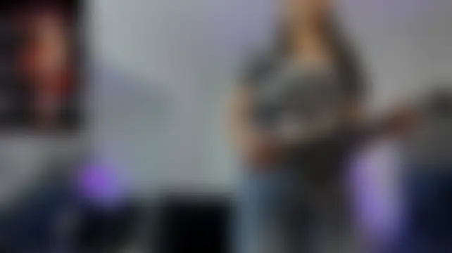 Sala de chat en directo de Bella_Evans_