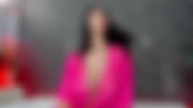 Belle_Emmanuelle Adlı Modelin Canlı Sohbet Odası