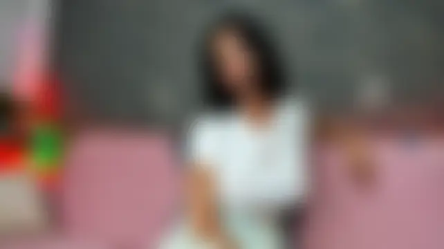 Belle_Emmanuelle Adlı Modelin Web Kamerası Şovu