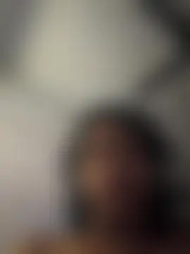 Lunalovesyou8 现场聊天室