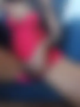 Meninaveneno26 élő chatszobája
