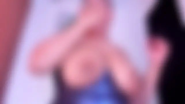alondrabigtits Live chatroom