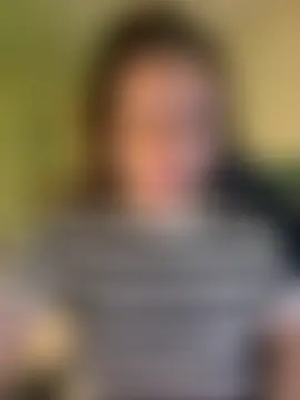 Chat ao vivo de Rebecka_
