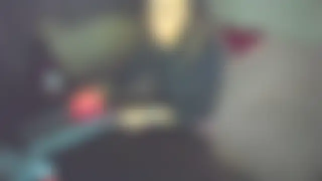 Elizabe_th Live Chatraum