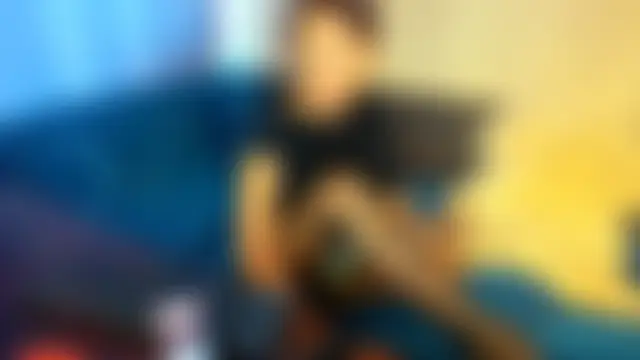 Elizabe_th লাইভ চ্যাট রুম