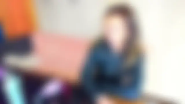 Elizabe_th Adlı Modelin Canlı Sohbet Odası