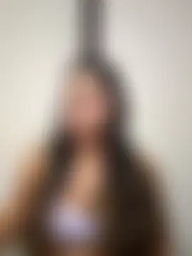 Isa_squirt1's Live Chat Room