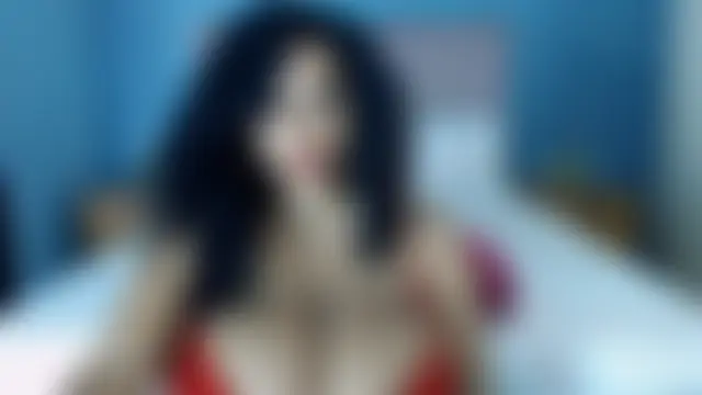 BustyyFaye XXX чат на живо