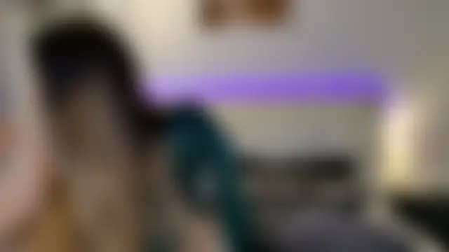Eliza77 লাইভ চ্যাট রুম