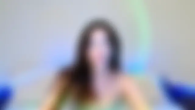 Min_Jee_ Chat XXX in diretta