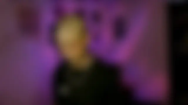 غرفة دردشة alex_one888 المباشرة