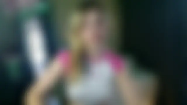 חדר צ'אט בשידור חי של Mel_Nelson