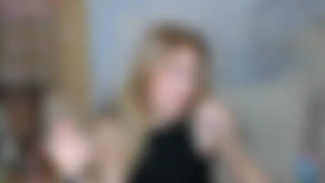 Colleen_Blake Chat Room in diretta