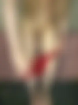 lalallalalaa-'s Live Chat Room