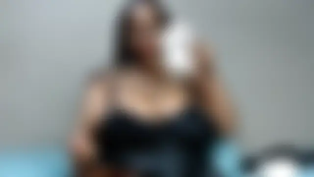 غرفة دردشة BustyMelonssXXXX المباشرة