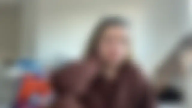 maisiesmithx's Live Chat Room