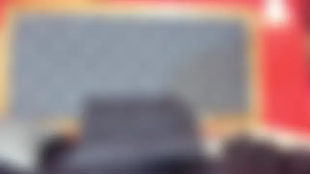 دردشة YayaHilton الجنسية المباشرة