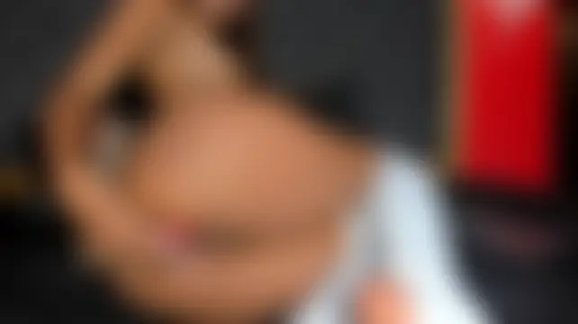 YayaHilton 现场XXX聊天