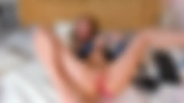 Živá chatovací místnost emydollyy