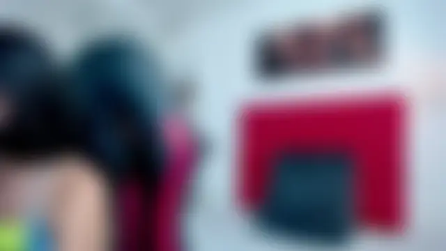 NathaliaSweet_11 élő chatszobája