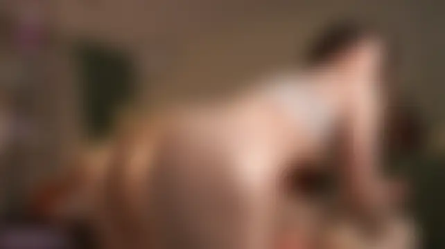 Chat soba uživo modela LoraDevon