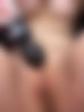 Mia_harmati 现场聊天室