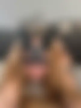 צ'אט XXX בשידור חי של Mia_harmati
