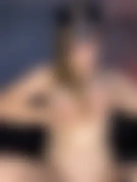Mia_harmati Show in webcam