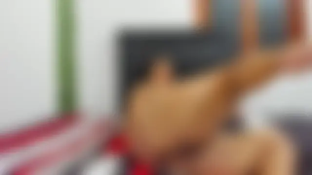 slavenastyy Adlı Modelin Canlı XXX Sohbeti