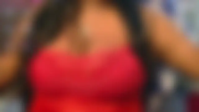punemodel élő chatszobája