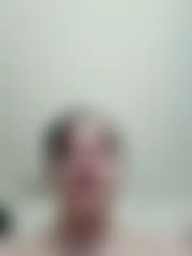 Virgin_Pussy_Love 现场聊天室